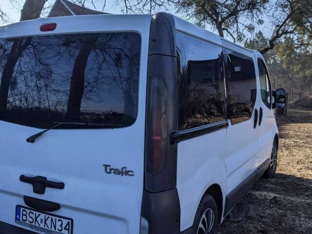 Білий Рено Трафік, об'ємом двигуна 0 л та пробігом 202 тис. км за 3700 $, фото 2 на Automoto.ua
