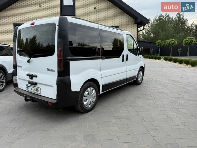Білий Рено Трафік, об'ємом двигуна 1.87 л та пробігом 385 тис. км за 8300 $, фото 6 на Automoto.ua