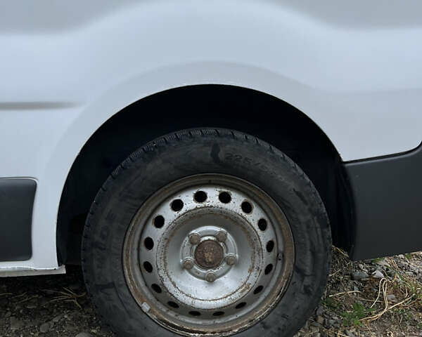 Белый Рено Трафик, объемом двигателя 2.5 л и пробегом 457 тыс. км за 7000 $, фото 14 на Automoto.ua