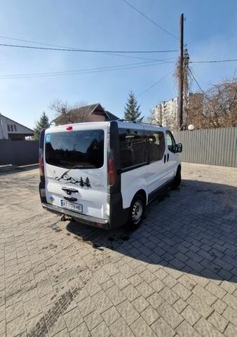 Білий Рено Трафік, об'ємом двигуна 1.9 л та пробігом 382 тис. км за 7500 $, фото 16 на Automoto.ua