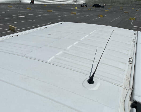 Білий Рено Трафік, об'ємом двигуна 1.9 л та пробігом 426 тис. км за 6300 $, фото 22 на Automoto.ua