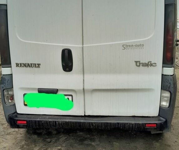 Белый Рено Трафик, объемом двигателя 0 л и пробегом 454 тыс. км за 6500 $, фото 4 на Automoto.ua