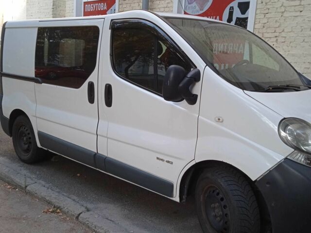 Білий Рено Трафік, об'ємом двигуна 1.9 л та пробігом 265 тис. км за 6900 $, фото 1 на Automoto.ua