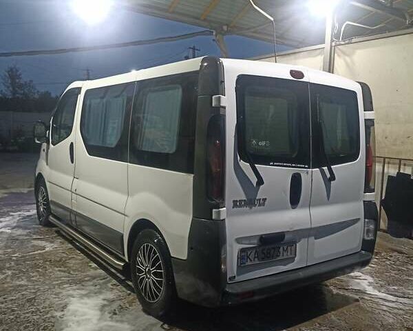Білий Рено Трафік, об'ємом двигуна 1.87 л та пробігом 302 тис. км за 8800 $, фото 5 на Automoto.ua