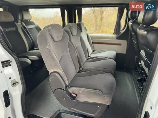 Белый Рено Трафик, объемом двигателя 1.87 л и пробегом 380 тыс. км за 7599 $, фото 9 на Automoto.ua