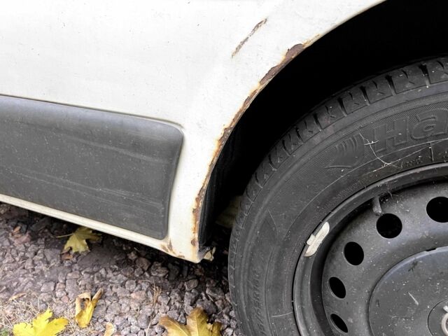 Рено Трафик 2006 в Александрие на Automoto.ua Белый Рено Трафик, объемом двигателя 1.9 л и пробегом 223 тыс. км за 6500 $, фото 9 на Automoto.ua