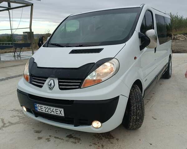 Білий Рено Трафік, об'ємом двигуна 2 л та пробігом 332 тис. км за 9000 $, фото 7 на Automoto.ua