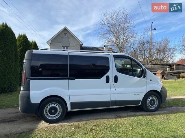 Белый Рено Трафик, объемом двигателя 1.87 л и пробегом 369 тыс. км за 7700 $, фото 7 на Automoto.ua