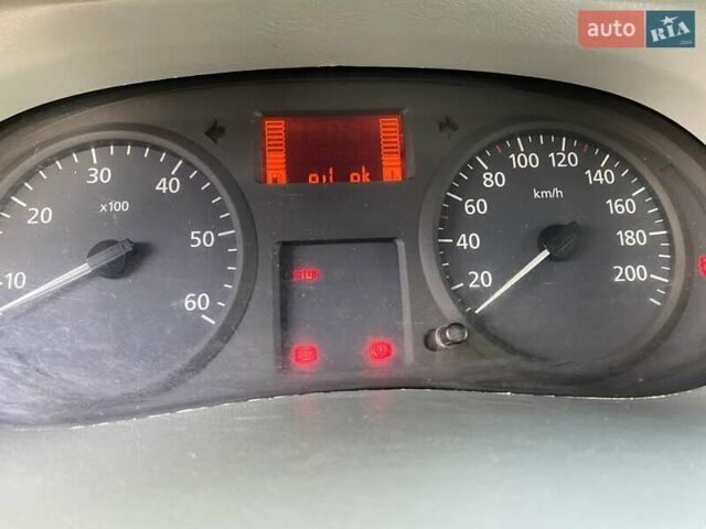 Белый Рено Трафик, объемом двигателя 1.87 л и пробегом 369 тыс. км за 7700 $, фото 19 на Automoto.ua