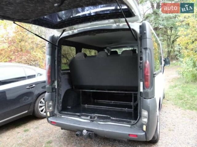 Рено Трафик 2006 в Черкассах на Automoto.ua Белый Рено Трафик, объемом двигателя 1.87 л и пробегом 282 тыс. км за 8300 $, фото 22 на Automoto.ua