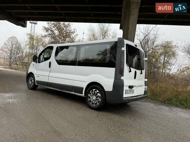 Белый Рено Трафик, объемом двигателя 1.87 л и пробегом 380 тыс. км за 7599 $, фото 3 на Automoto.ua