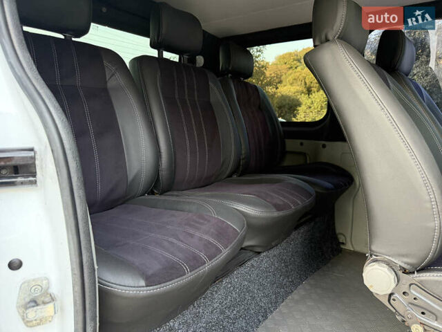 Белый Рено Трафик, объемом двигателя 1.9 л и пробегом 217 тыс. км за 7999 $, фото 56 на Automoto.ua