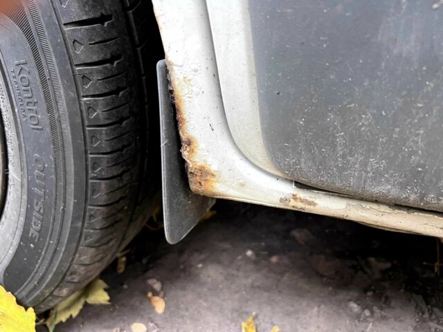 Рено Трафик 2006 в Александрие на Automoto.ua Белый Рено Трафик, объемом двигателя 1.9 л и пробегом 223 тыс. км за 6500 $, фото 8 на Automoto.ua