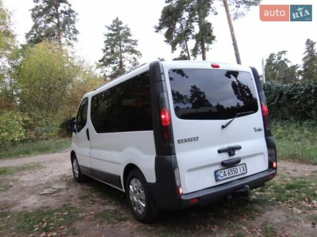 Рено Трафик 2006 в Черкассах на Automoto.ua Белый Рено Трафик, объемом двигателя 1.87 л и пробегом 282 тыс. км за 8300 $, фото 27 на Automoto.ua