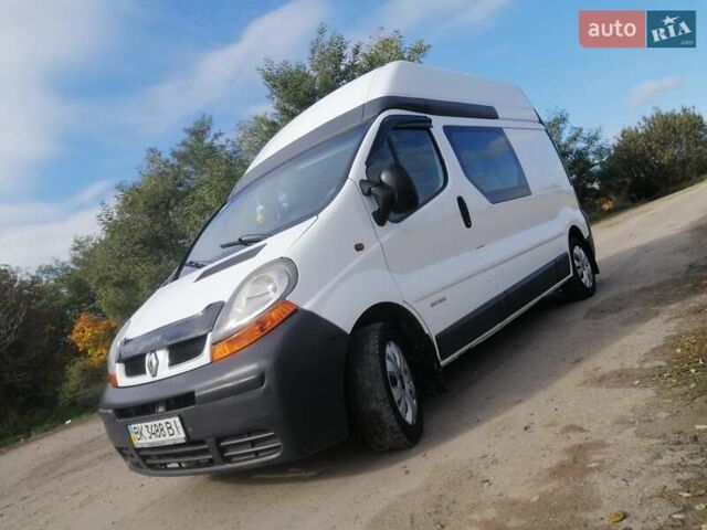 Рено Трафик 2006 в Ровно на Automoto.ua Белый Рено Трафик, объемом двигателя 1.87 л и пробегом 236 тыс. км за 7950 $, фото 25 на Automoto.ua