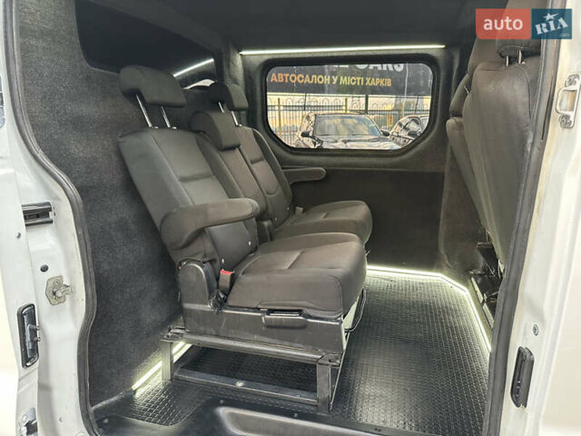 Белый Рено Трафик, объемом двигателя 1.87 л и пробегом 581 тыс. км за 7500 $, фото 16 на Automoto.ua