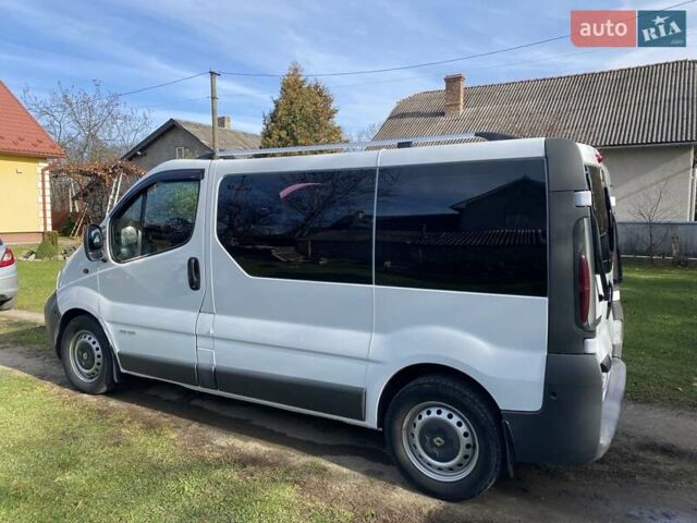 Белый Рено Трафик, объемом двигателя 1.87 л и пробегом 369 тыс. км за 7700 $, фото 6 на Automoto.ua
