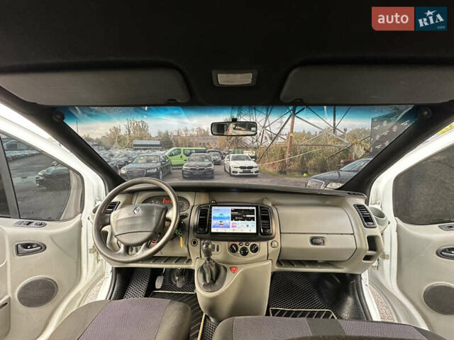 Белый Рено Трафик, объемом двигателя 1.87 л и пробегом 581 тыс. км за 7500 $, фото 17 на Automoto.ua