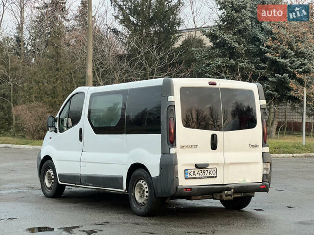 Белый Рено Трафик, объемом двигателя 1.87 л и пробегом 323 тыс. км за 5999 $, фото 2 на Automoto.ua