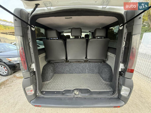 Белый Рено Трафик, объемом двигателя 1.9 л и пробегом 217 тыс. км за 7999 $, фото 58 на Automoto.ua