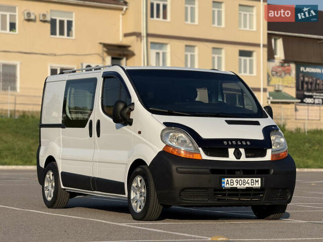 Белый Рено Трафик, объемом двигателя 1.9 л и пробегом 280 тыс. км за 9500 $, фото 10 на Automoto.ua