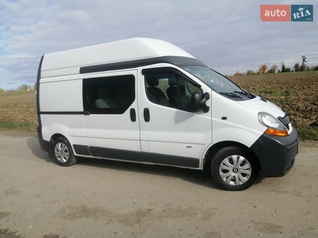 Рено Трафик 2006 в Ровно на Automoto.ua Белый Рено Трафик, объемом двигателя 1.87 л и пробегом 236 тыс. км за 7950 $, фото 18 на Automoto.ua