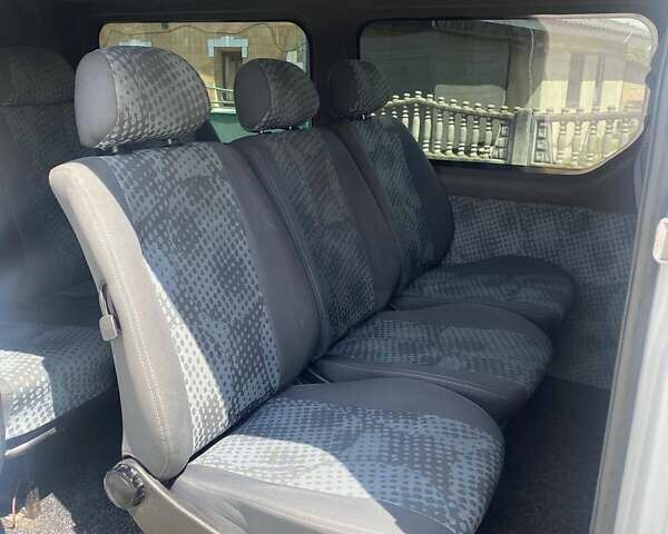 Білий Рено Трафік, об'ємом двигуна 1.87 л та пробігом 363 тис. км за 9000 $, фото 3 на Automoto.ua