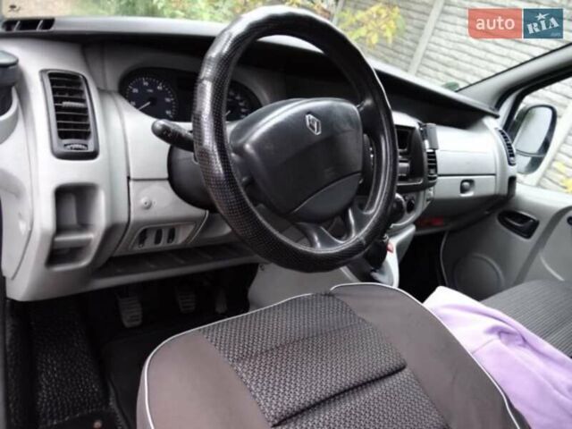 Рено Трафик 2006 в Черкассах на Automoto.ua Белый Рено Трафик, объемом двигателя 1.87 л и пробегом 282 тыс. км за 8300 $, фото 9 на Automoto.ua