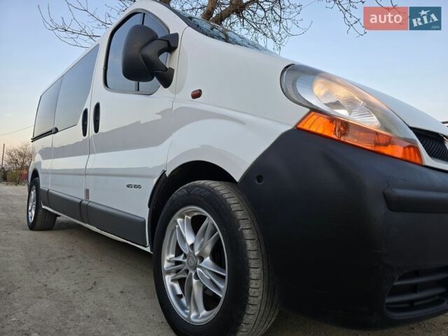 Білий Рено Трафік, об'ємом двигуна 1.9 л та пробігом 273 тис. км за 8900 $, фото 61 на Automoto.ua