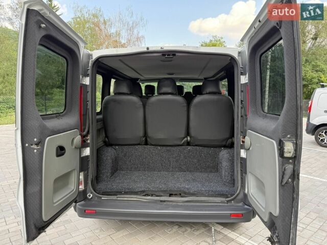 Белый Рено Трафик, объемом двигателя 1.87 л и пробегом 350 тыс. км за 7777 $, фото 16 на Automoto.ua