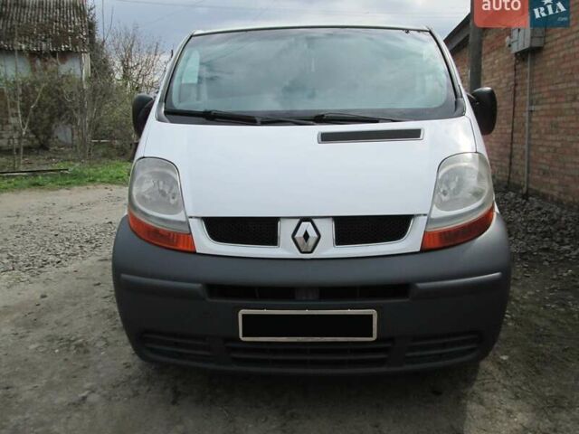 Белый Рено Трафик, объемом двигателя 1.87 л и пробегом 295 тыс. км за 7650 $, фото 33 на Automoto.ua