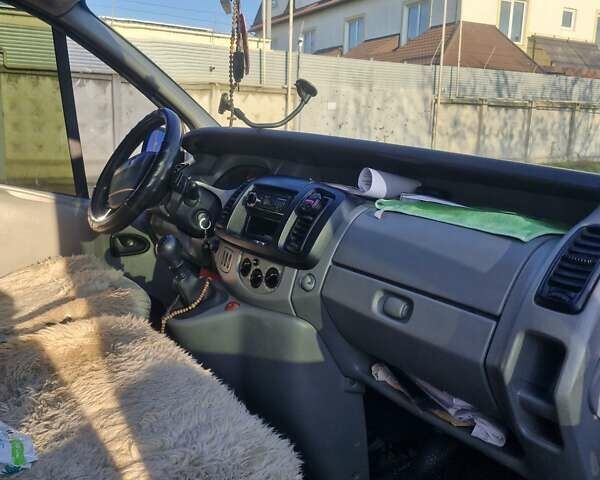 Білий Рено Трафік, об'ємом двигуна 2 л та пробігом 287 тис. км за 8500 $, фото 14 на Automoto.ua