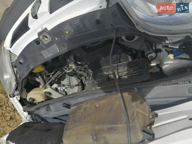 Рено Трафик 2006 в Ровно на Automoto.ua Белый Рено Трафик, объемом двигателя 1.87 л и пробегом 236 тыс. км за 7950 $, фото 2 на Automoto.ua