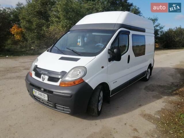 Рено Трафик 2006 в Ровно на Automoto.ua Белый Рено Трафик, объемом двигателя 1.87 л и пробегом 236 тыс. км за 7950 $, фото 23 на Automoto.ua