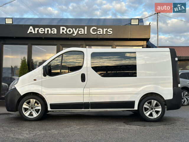 Белый Рено Трафик, объемом двигателя 1.87 л и пробегом 581 тыс. км за 7500 $, фото 4 на Automoto.ua