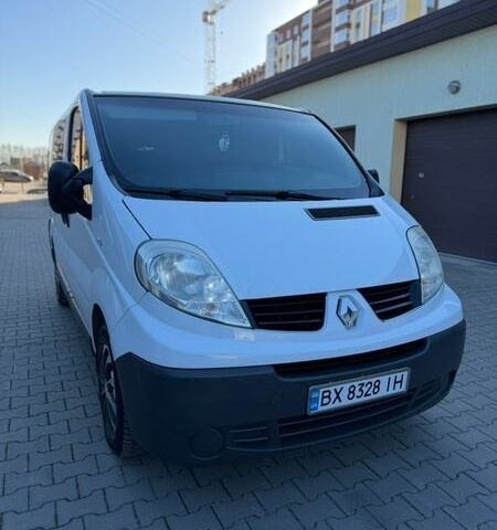 Белый Рено Трафик, объемом двигателя 2 л и пробегом 269 тыс. км за 8600 $, фото 10 на Automoto.ua