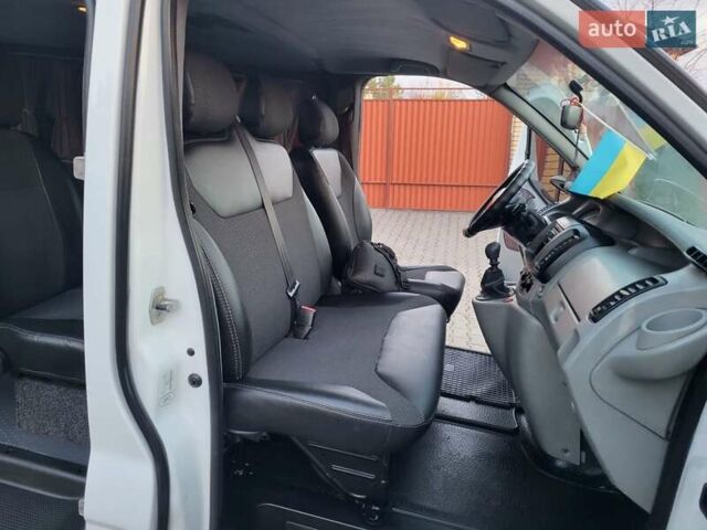 Белый Рено Трафик, объемом двигателя 2 л и пробегом 261 тыс. км за 8999 $, фото 73 на Automoto.ua