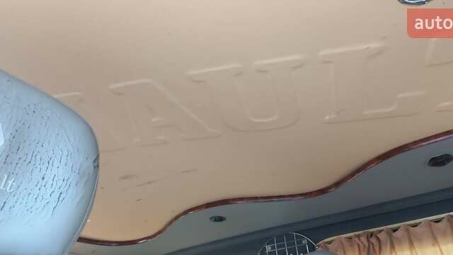 Белый Рено Трафик, объемом двигателя 2 л и пробегом 220 тыс. км за 7200 $, фото 15 на Automoto.ua