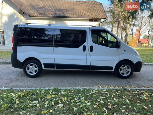 Белый Рено Трафик, объемом двигателя 2 л и пробегом 470 тыс. км за 8650 $, фото 16 на Automoto.ua