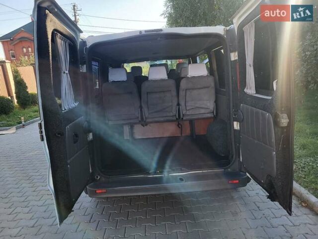 Білий Рено Трафік, об'ємом двигуна 2 л та пробігом 228 тис. км за 9400 $, фото 55 на Automoto.ua