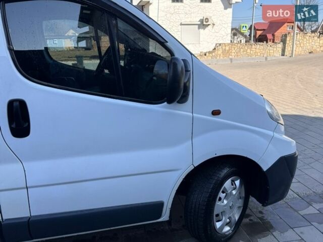 Белый Рено Трафик, объемом двигателя 2 л и пробегом 373 тыс. км за 9100 $, фото 21 на Automoto.ua