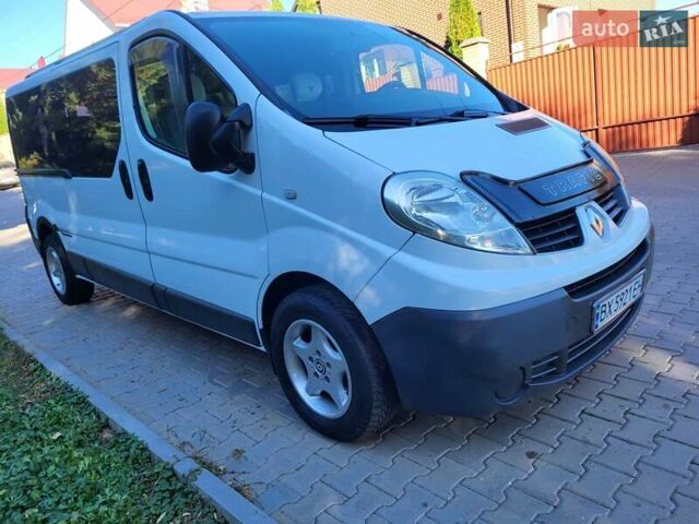 Білий Рено Трафік, об'ємом двигуна 2 л та пробігом 228 тис. км за 9400 $, фото 12 на Automoto.ua
