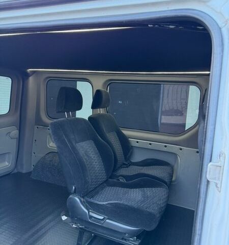 Белый Рено Трафик, объемом двигателя 2 л и пробегом 269 тыс. км за 8600 $, фото 51 на Automoto.ua