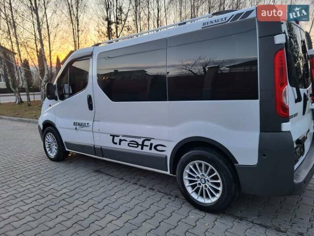 Белый Рено Трафик, объемом двигателя 2 л и пробегом 261 тыс. км за 8999 $, фото 22 на Automoto.ua