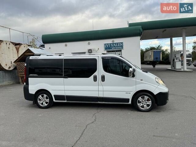 Білий Рено Трафік, об'ємом двигуна 2 л та пробігом 332 тис. км за 9199 $, фото 8 на Automoto.ua