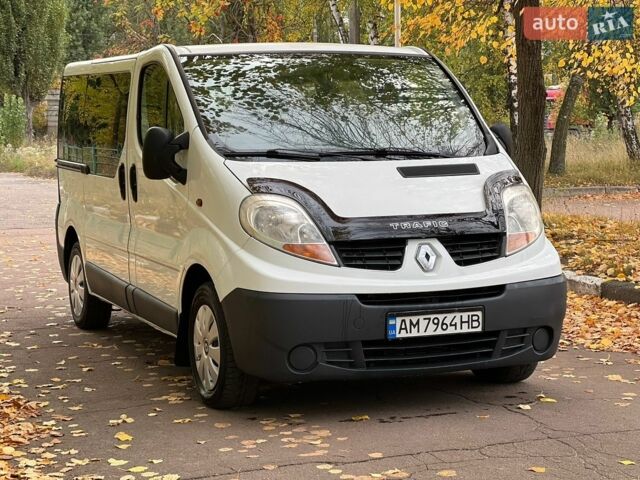Білий Рено Трафік, об'ємом двигуна 2 л та пробігом 350 тис. км за 7999 $, фото 8 на Automoto.ua