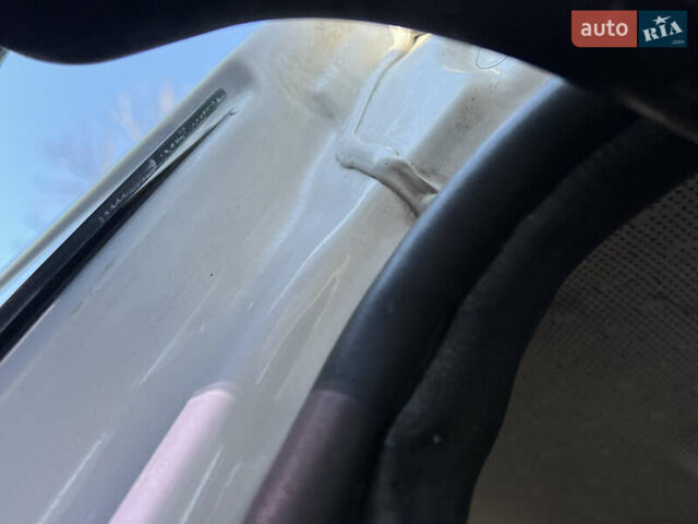 Белый Рено Трафик, объемом двигателя 2 л и пробегом 470 тыс. км за 8650 $, фото 30 на Automoto.ua