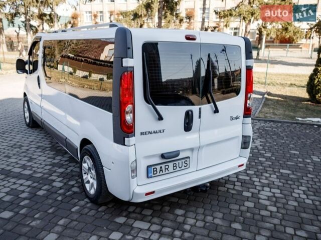 Білий Рено Трафік, об'ємом двигуна 2 л та пробігом 411 тис. км за 9000 $, фото 11 на Automoto.ua