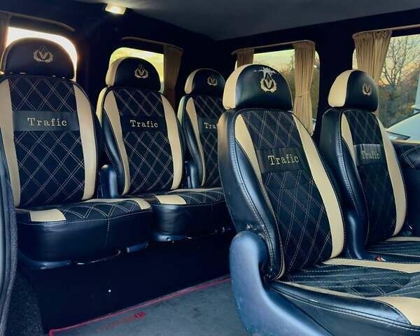 Белый Рено Трафик, объемом двигателя 2 л и пробегом 412 тыс. км за 8500 $, фото 4 на Automoto.ua