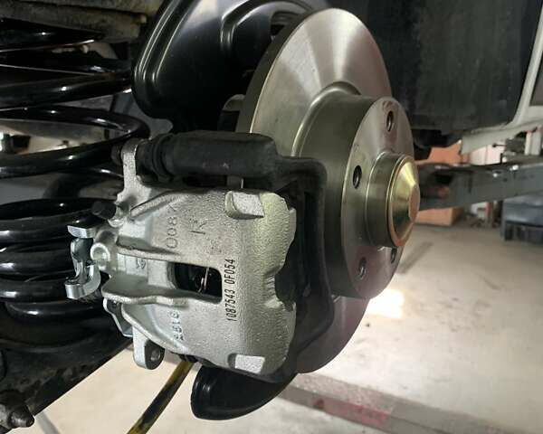 Белый Рено Трафик, объемом двигателя 2 л и пробегом 327 тыс. км за 9900 $, фото 7 на Automoto.ua